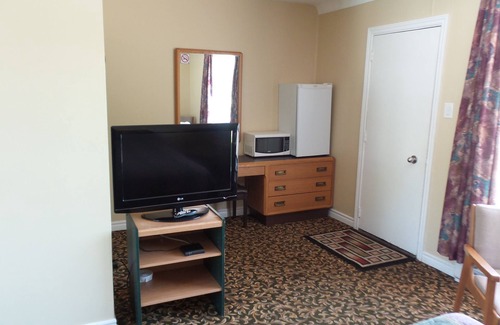 North Bay Hotel | Franklin Motel & Trailer Park