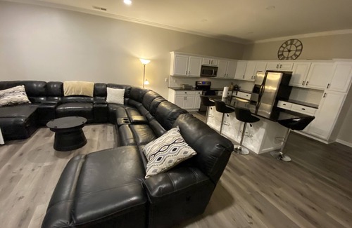 Evansville Apartment | Franklin St Loft