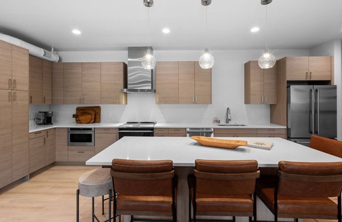 Big Sky Condo | FRANKLIN TOWN CENTER