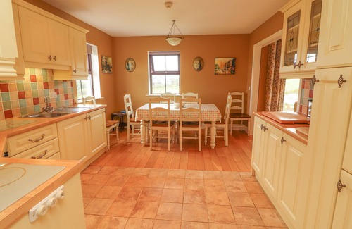 Waterville Cottage | FRAOCH, family friendly, with open fire in Waterville, County Kerry