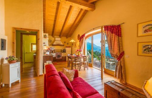 Stazzona Apartment | Frasca Ferienwohnung