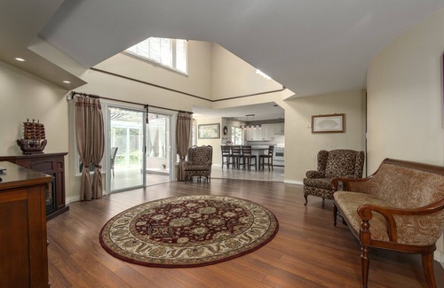 Richmond Bed & Breakfast | Fraser River Richmond Bed & Breakfast