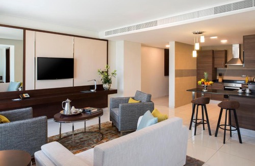 Muscat Hotel | Fraser Suites Muscat