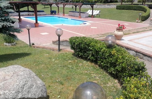 Brognaturo House | FRATAS AGRITURISMO BELVEDERE