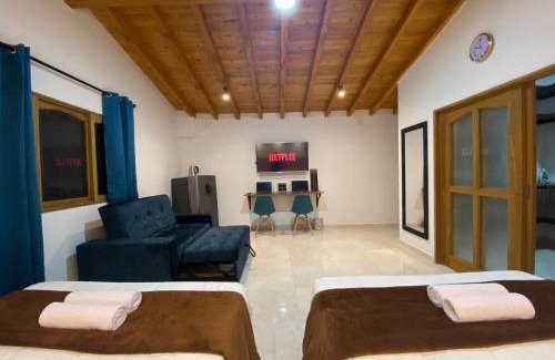 El Carmen de Viboral House | Fraternity Room - a solo una cuadra del parque