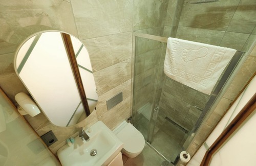 Amasra Hotel | Frau Guler