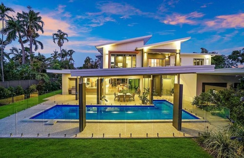 Fannie Bay House | Fred's at Fannie - NT - Aussie Abodes - 10 min walk to beach
