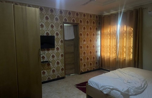 Nungua Apartment | FREDERICK DEDE-BENEFOR APARTMENTS