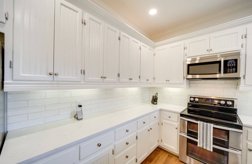 Fredericksburg House | Fredericksburg Home w/Pool ~ 1 Mi to Main Street!