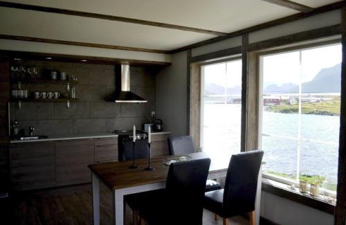 Fredvang Apartment | Fredvang Seahouse, apartment A