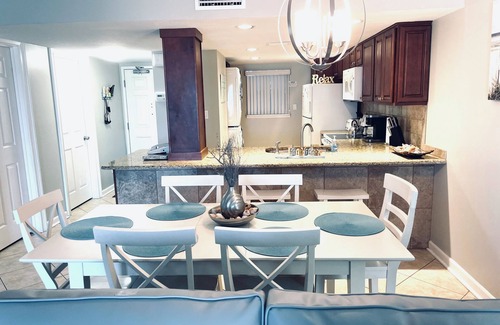 Lower Grand Lagoon Condo | FREE BEACH SETUPS! 1st FL MOONSPINNER 110 OCEANVIEW-POOL WALKOUT🩵 PARK BY DOOR!