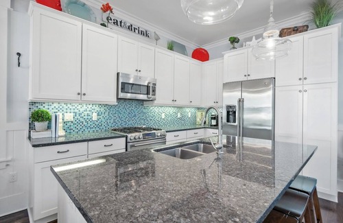 Watercolor House | FREE Brand new 6-Seat Golf Cart and 5 Beach Cruiser Bikes! Way Down Here -2 Resort Pools, Pickleball Courts at NautreWalk 30A!