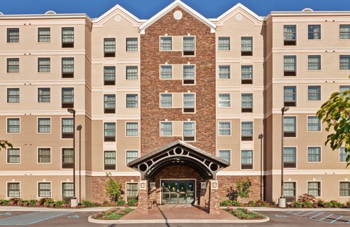 West Seneca Condo | Free Breakfast Buffet. Pool & Hot Tub. Gym Access.