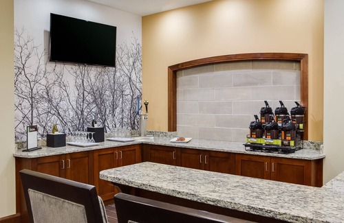 Historic East Village Condo | Free Breakfast, Free Wi-Fi, Business Center | Indoor Pool + Hot Tub