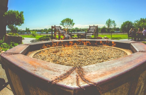 Great Falls Apartment | Free Breakfast. Indoor Pool & Hot Tub. On Missouri River.