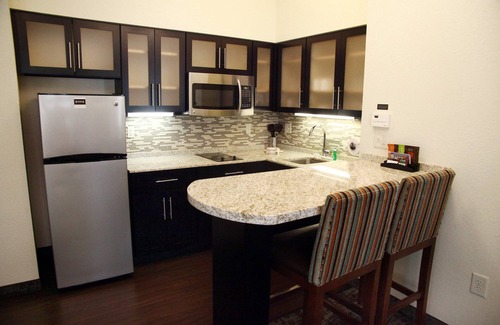 Minot Condo | Free Breakfast. Pool & Hot Tub. Gym. Close to the Minot Air Force Base! Your Next Trip!