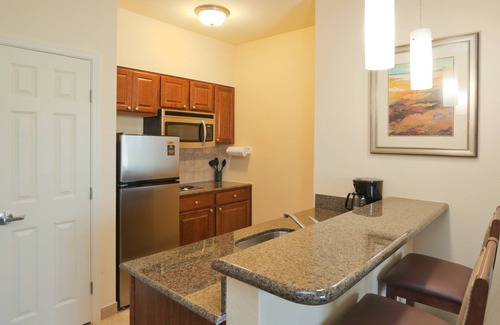 Lafayette Condo | Free Daily Breakfast, Outdoor Pool + Hot Tub Access