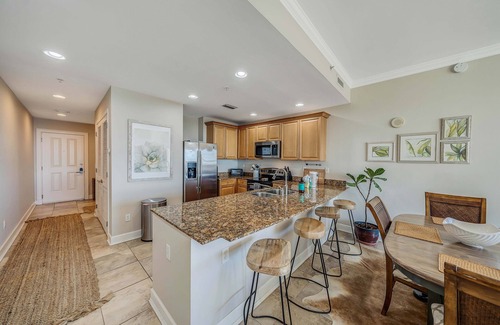 Upper Grand Lagoon Condo | FREE Golf+Tix! Reflections 511 Bayfront Beauty w/Heated Resort Pool & Hot Tub