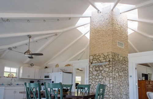 Old Man Bay House | FREE Night in 2025! Private, quiet oceanfront home, wrap-around screened porch.