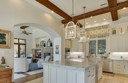 Westminster Glen House | Free NIght in Luxury* I Pool&Spa | Gym | Volleyball | Private