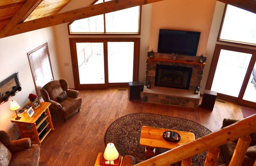 Redgranite Cabin | Free nite w/wknd off season lakehome boats pier fireplace hottub sand beach raft