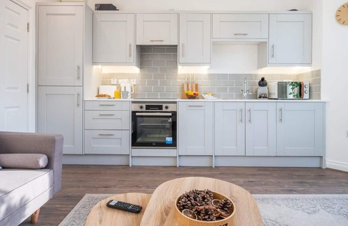 Cardiff Apartment | Free Parking | 2BR | WiFi