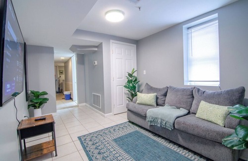 North Bergen Apartment | FREE Parking Charming 2-bedroom apartment Near NYC