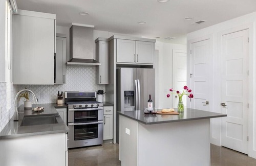 Foster Heights House | Free Parking, Eastside - SXSW! | Rosewood House