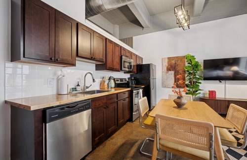 Brewerytown Apartment | Free Parking, Gym, Rooftop, Game Room | Vive Loft