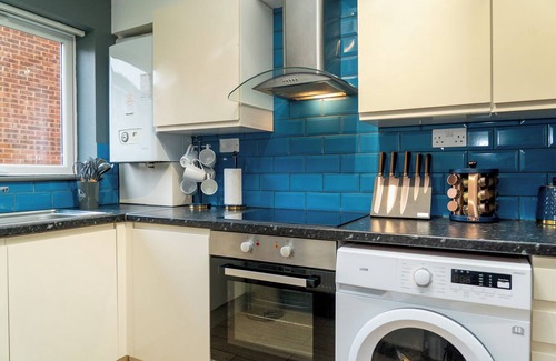 Wealdstone Apartment | Free Parking Newly Renovated Modern Gem in Harrow