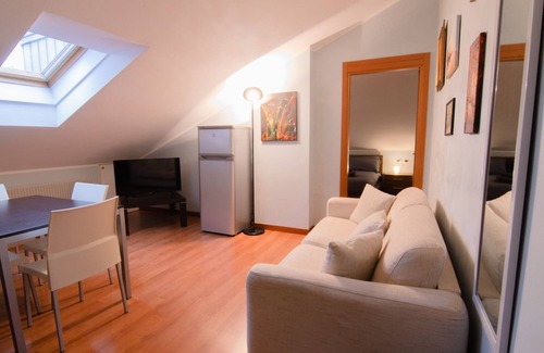 Belluno Apartment | [Free Parking – Netflix] Dolomiti★ – Elegant Loft