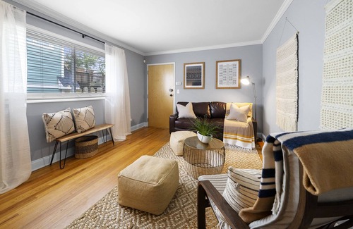 Virginia Highland Condo | Free Parking | Walk to Ponce City Market!
