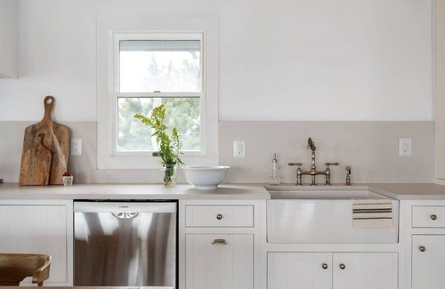 Ocean Hill House | FREE Pool Heat, Hot Tub & 7Min Walk to Beach!