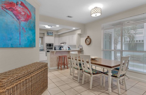 Gulf Pines Condo | Free Seasonal Beach Service, Large Villa, Ground Floor, Pool View, Walk to the B