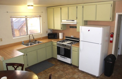 Sugarloaf Cabin | FREE SNACKS/Serene Deck/2bd 2b/Walk to Sports Park