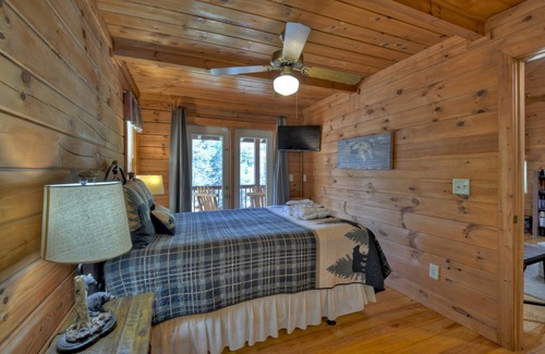 McCaysville Cabin | *Free Whitewater Rafting & Ziplining* Spacious & Secluded Cabin 7 Miles to Blue Ridge Attractions & Near Ocoee River Rafting