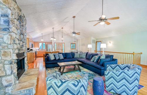 Livingston House | Freedom Cove
