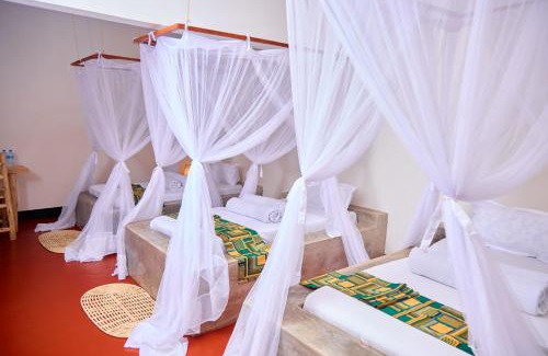 Arusha Bed & Breakfast | freedom inn