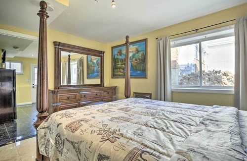 Freeport's Nautical Mile House | Freeport Guesthouse - Walk to Nautical Mile!