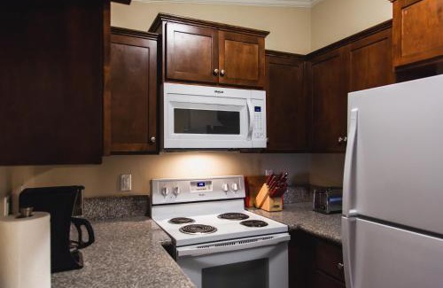 Lake Jackson Apartment | Freeport Studios