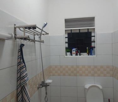 Entebbe Apartment | Freeve Suites Akright City Bwebajja