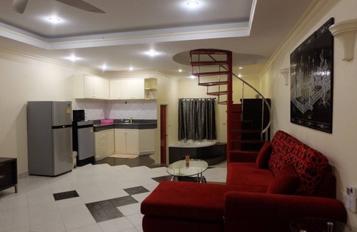 Pratumnak Hill Apartment | Freeway Pattaya make you feel as home
