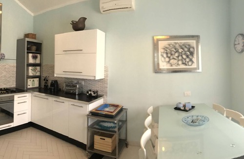 Fregenae Villa | Fregene. Beautiful villa to enjoy Rome and the beach. Good price, good service.