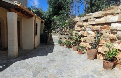 Alcanada House | Freistehende Villa mit Pool, 3 Sonnenterrassen, Garten, Auffahrt für PKW