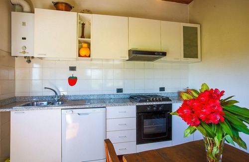 Caprezzo House | Freistehendes 3½-zimmer-rustico mit Garten im Naturschutzgebiet