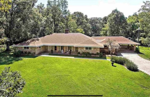 Central House | French Country House