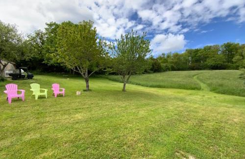 Coteaux du Blanzacais Villa | French Farmhouse Retreat with pool & superb views.