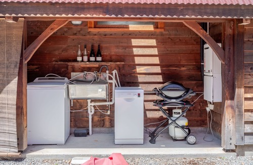 French Farm House | French Peak Loft - French Farm Holiday Home
