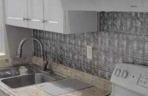 South 7th Ward Apartment | French Quarter and Marigny Triangle C