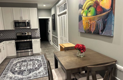 Pascagoula Condo | French Quarter-Style Downtown Executive Apartment